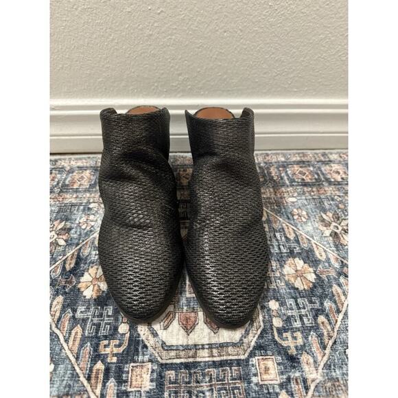 Lucky Brand Mules Larsson Pewter Perforated Leather Clogs Stacked Block Heel 10M - Picture 1 of 6
